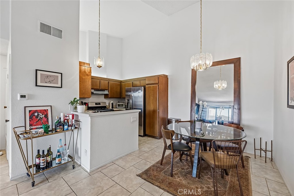 8561 Meadow Brook 205 Property Photo 13
