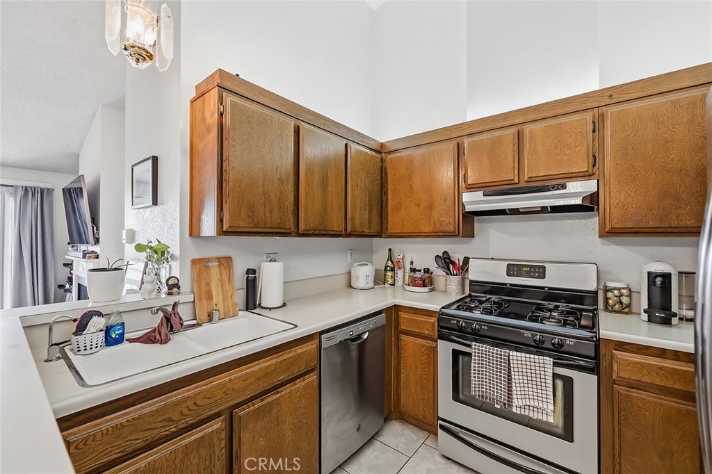 8561 Meadow Brook 205 Property Photo 18