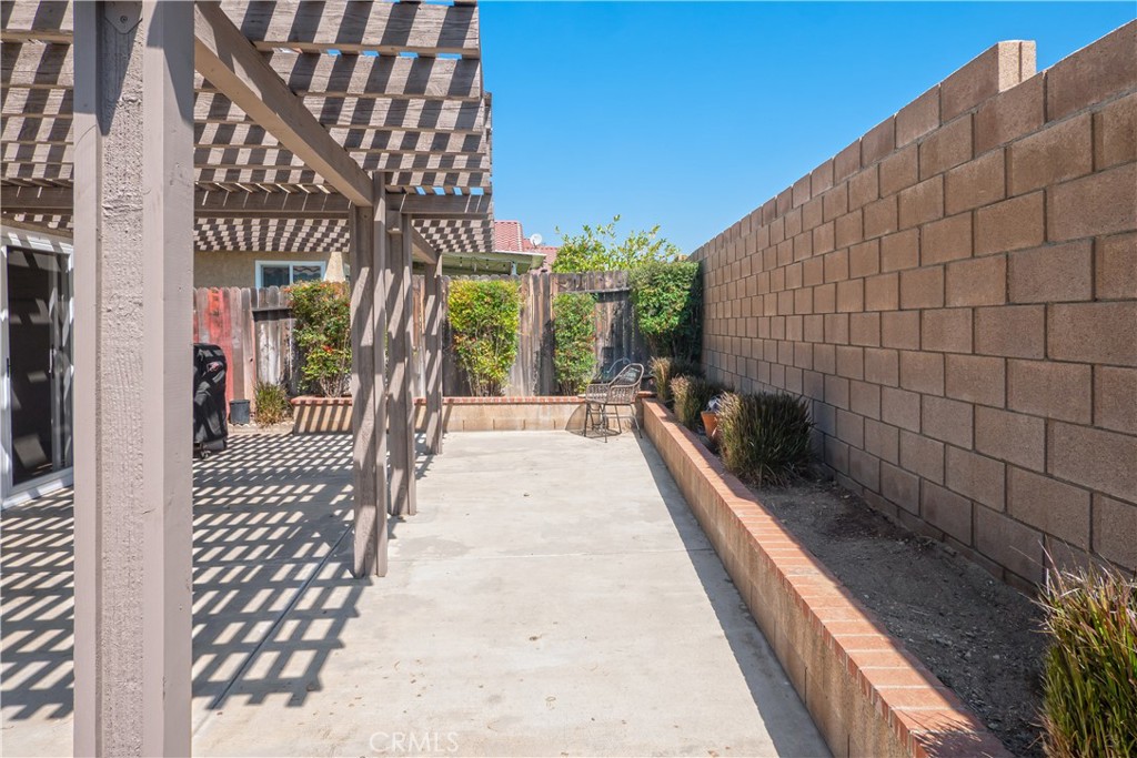 1237 S Althea Avenue Property Photo 39