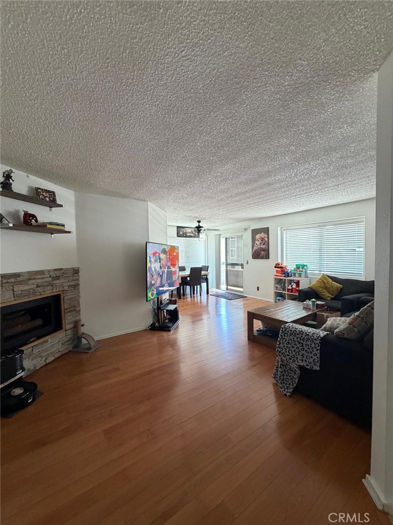 26964 Flo Ln 323 Property Photo 6