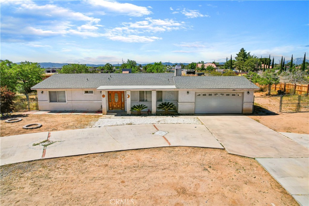 15939 Mojave Property Photo 2