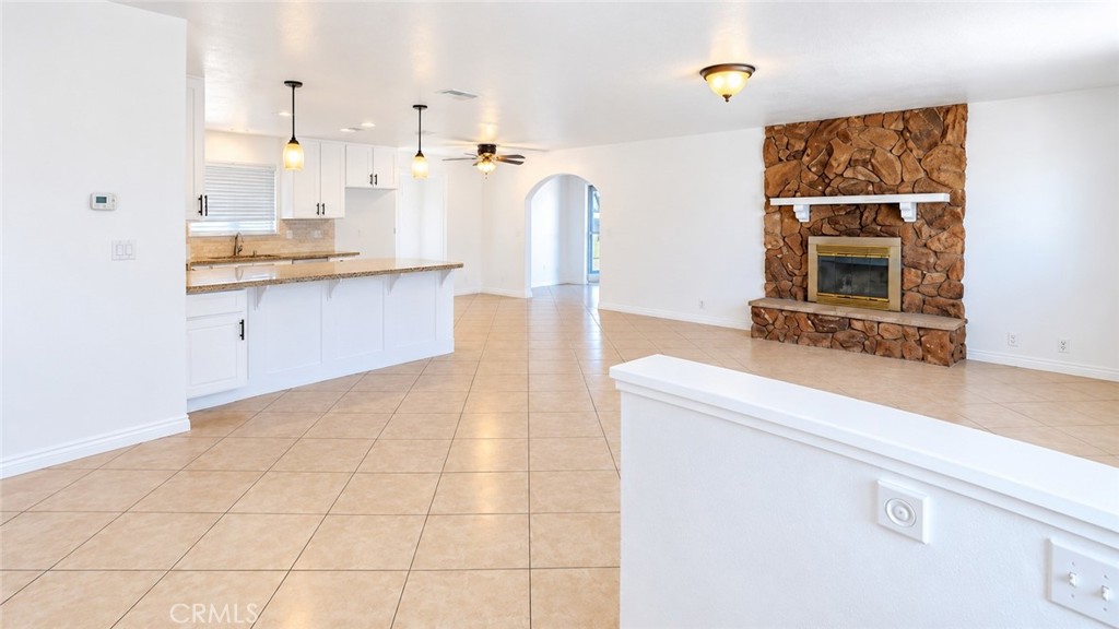 15939 Mojave Property Photo 5