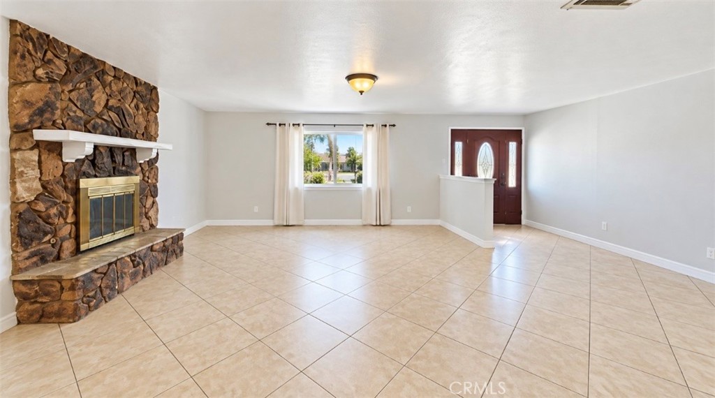 15939 Mojave Property Photo 9