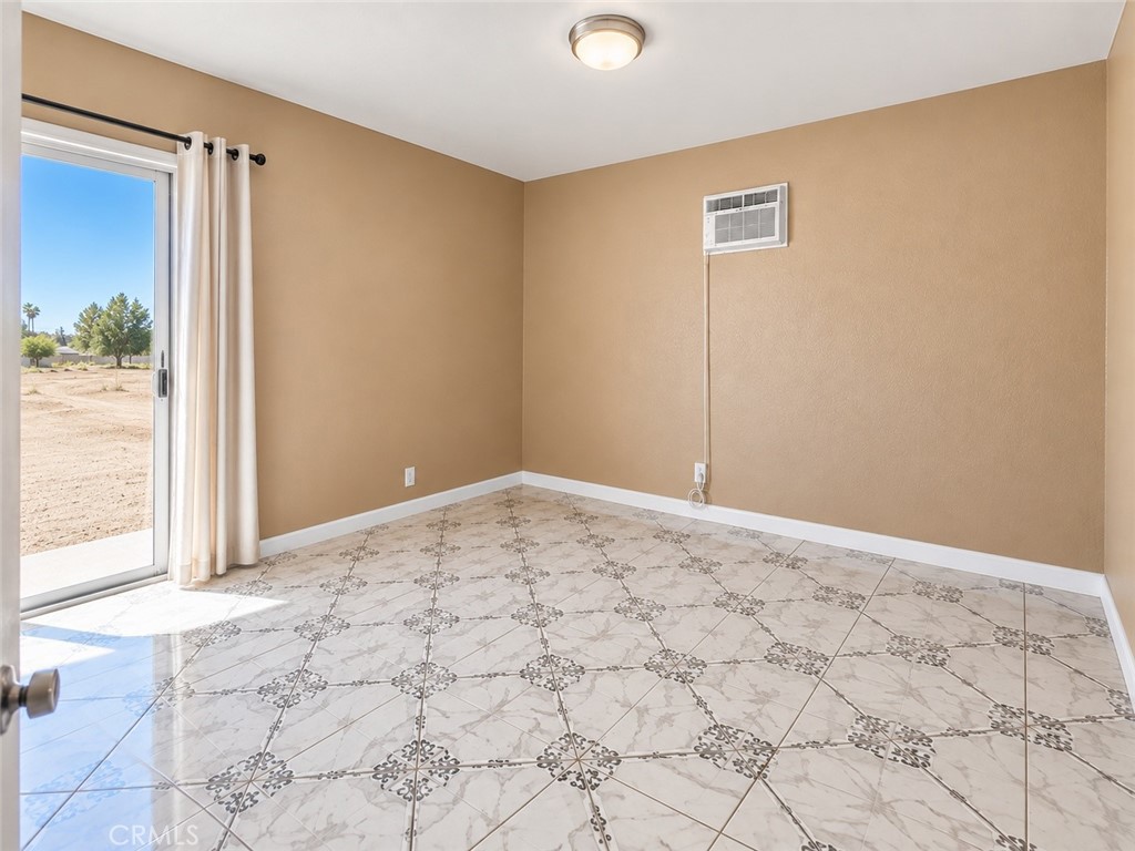 15939 Mojave Property Photo 13