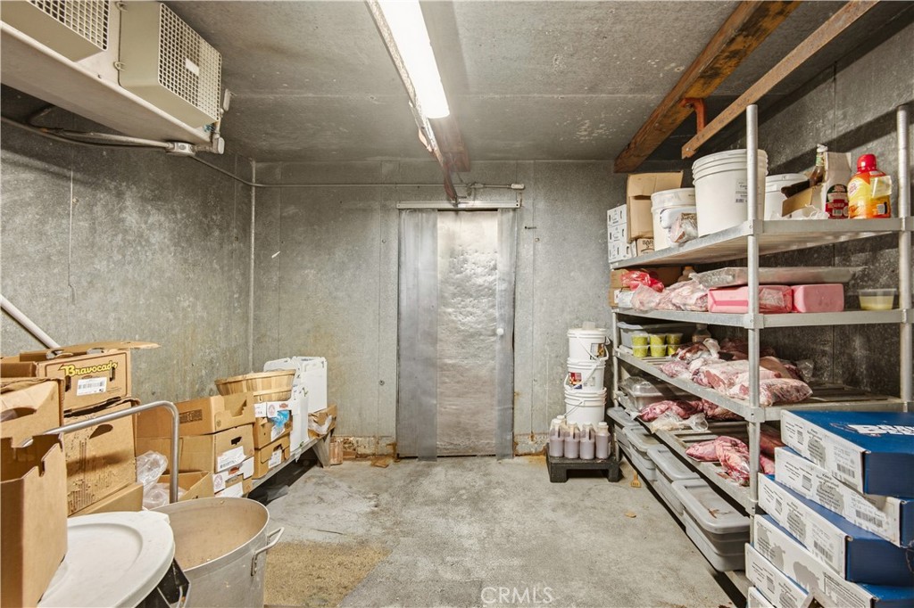 7606 Eastern Property Photo 37