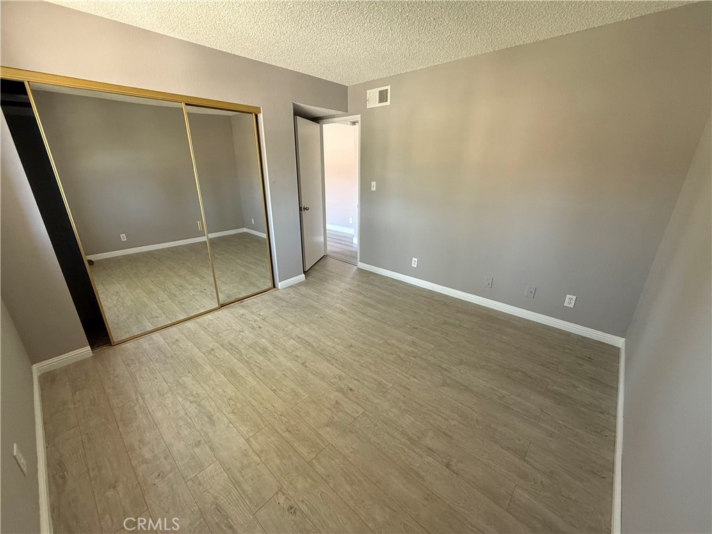 211 Magnolia 205 Property Photo 4