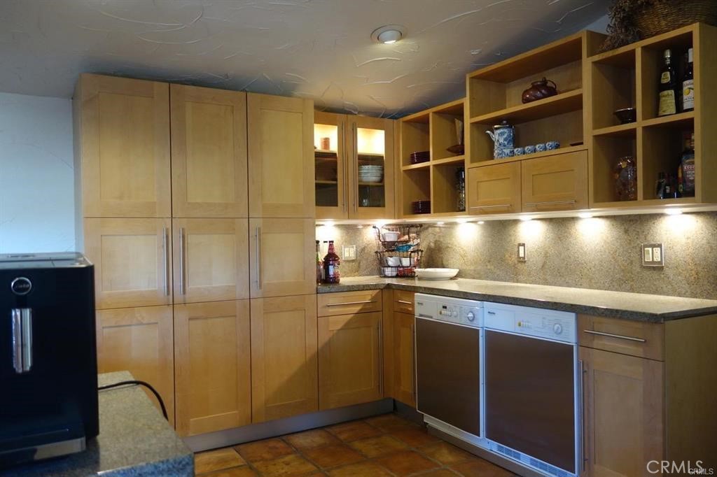 15201 Pocahantas Property Photo 27