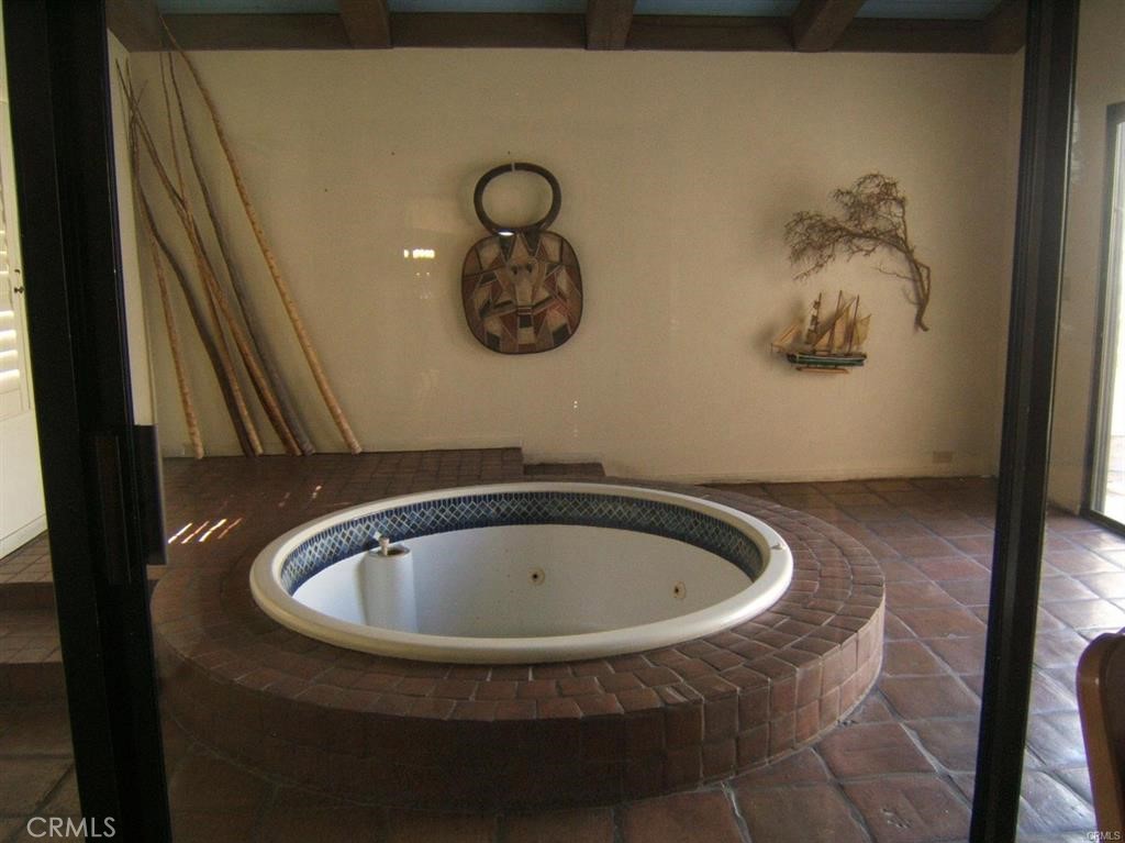 15201 Pocahantas Property Photo 32