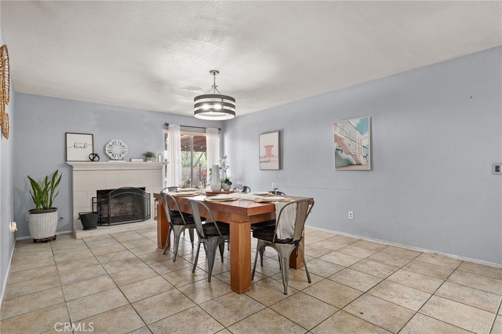 17231 Wabash Avenue Property Photo 7