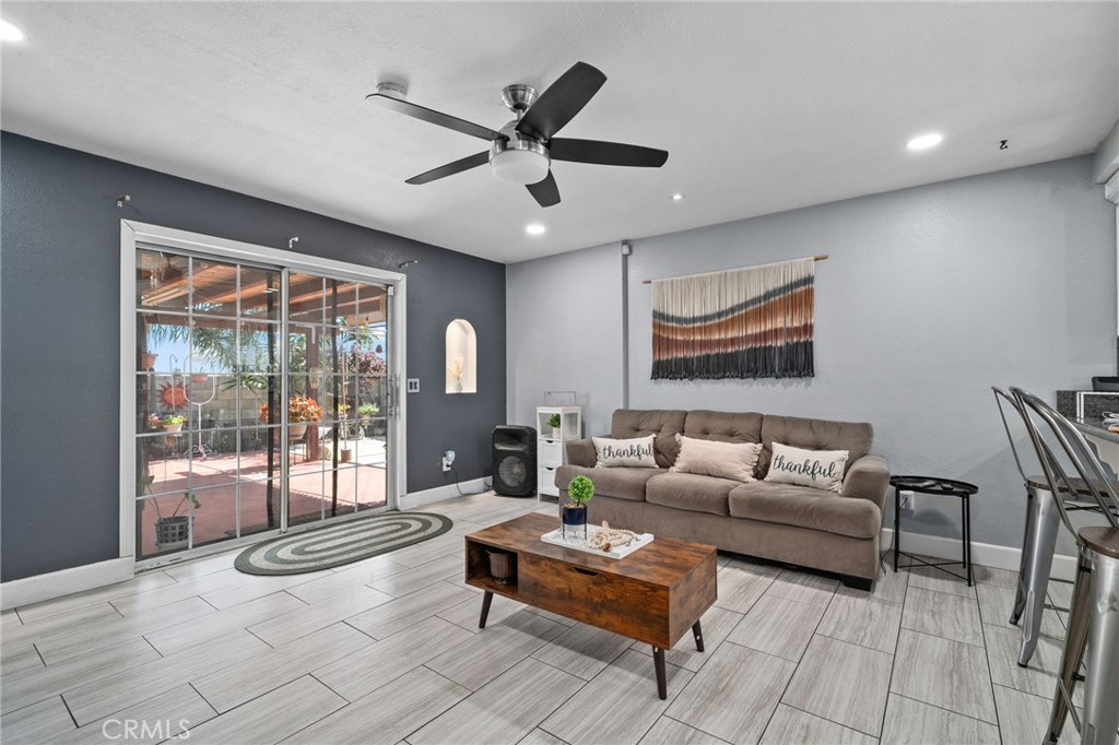 17231 Wabash Avenue Property Photo 12