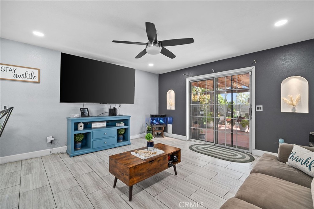 17231 Wabash Avenue Property Photo 13