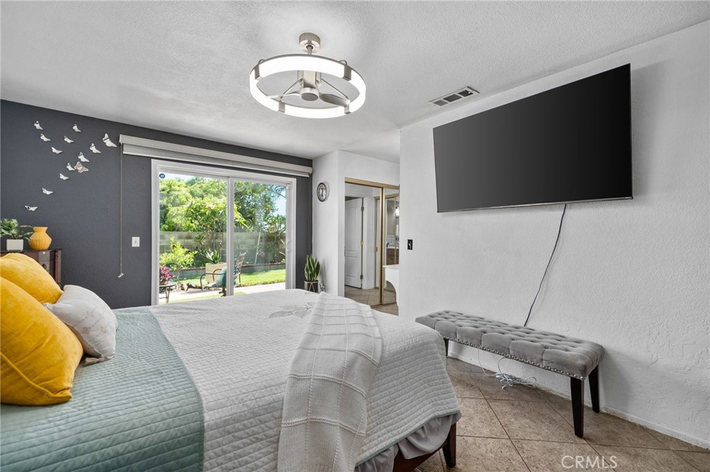 17231 Wabash Avenue Property Photo 17