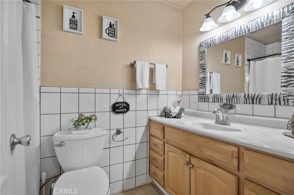 17231 Wabash Avenue Property Photo 20