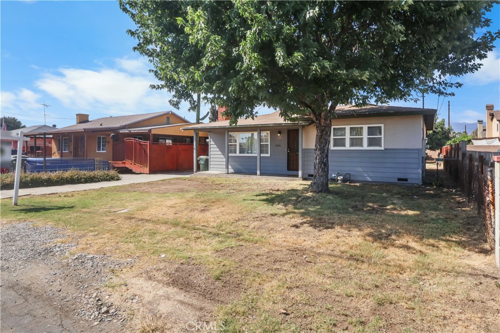 15851 E Kingside Property Photo 3