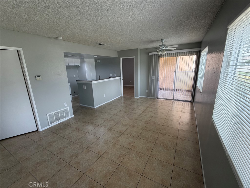 3732 Oak Creek E Property Photo 1