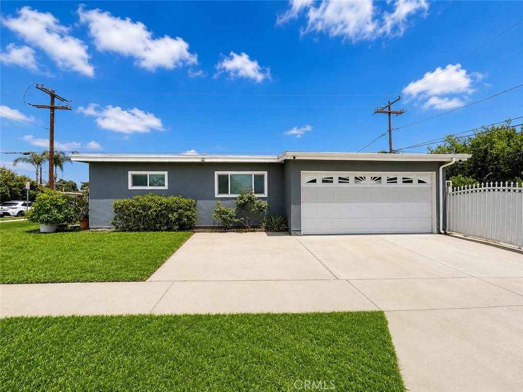 14002 Barrydale Property Photo 2