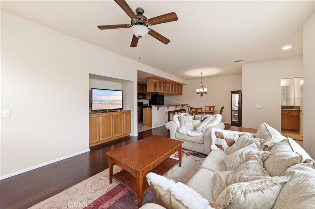1603 Huntington Dr. Property Photo 10