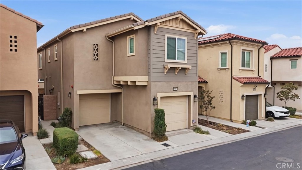 16061 Narni Lane Property Photo 3