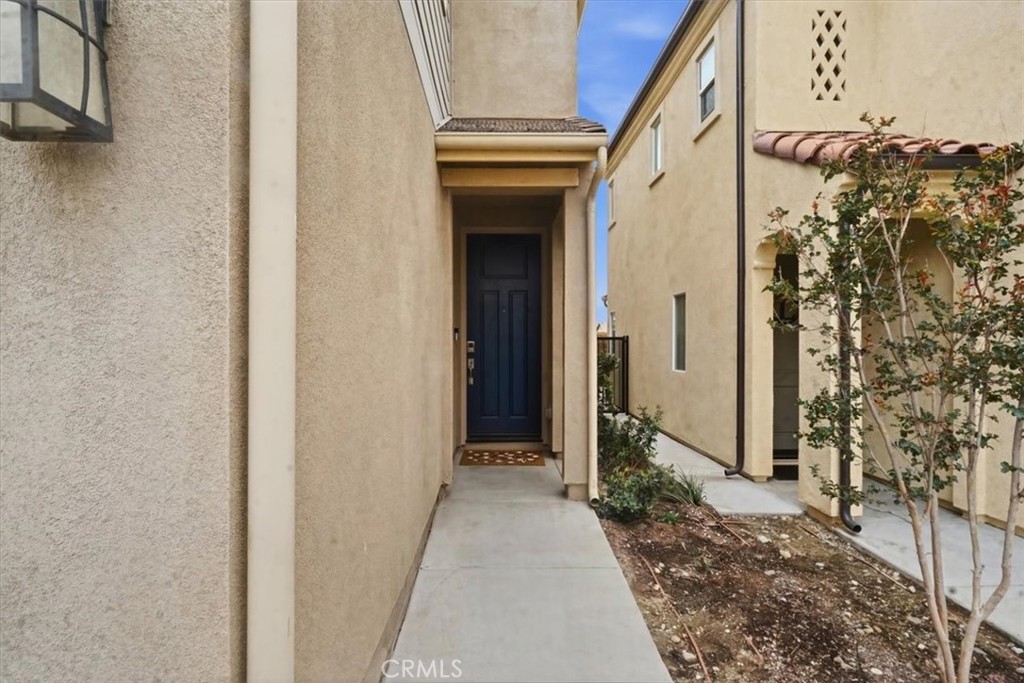 16061 Narni Lane Property Photo 4