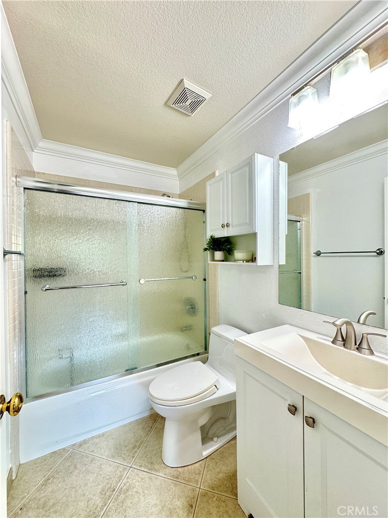 8 Magellan Aisle Property Photo 19
