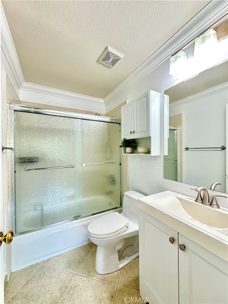8 Magellan Aisle Property Photo 19