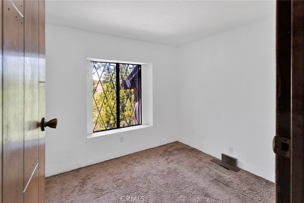 1333 Finger Property Photo 24