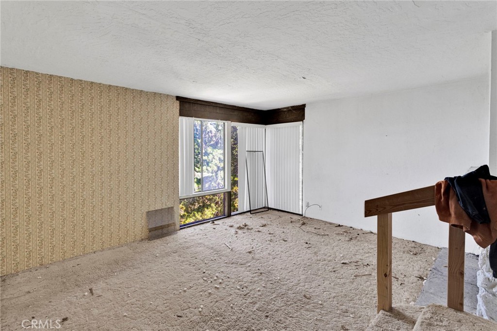 1333 Finger Property Photo 33