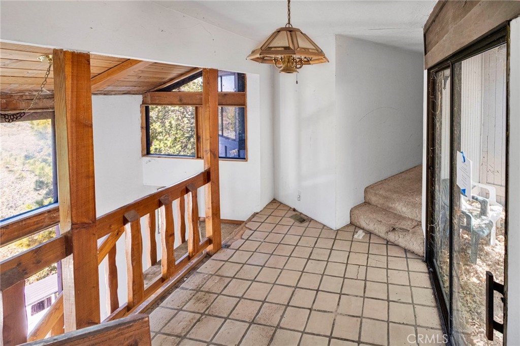 1333 Finger Property Photo 37