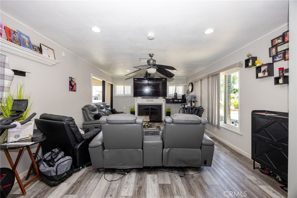 635 W H Property Photo 10