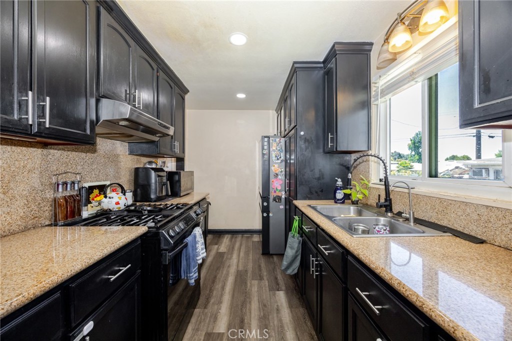 635 W H Property Photo 15