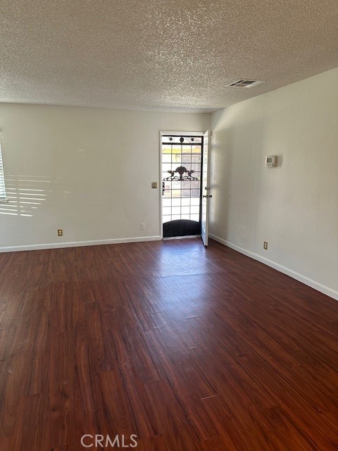 20289 Thunderbird A Property Photo 4