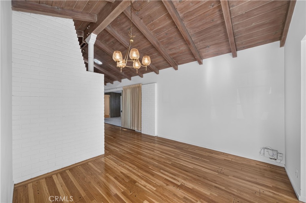 543 Ranch Lane Property Photo 7