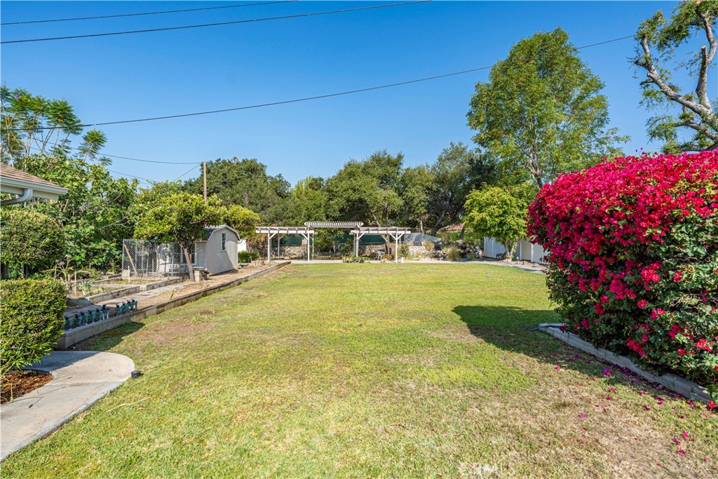543 Ranch Lane Property Photo 46