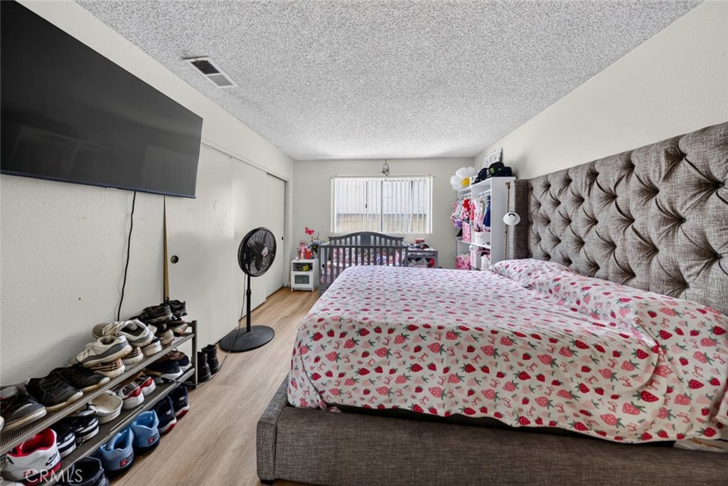 1012 N Vernon Avenue Property Photo 16