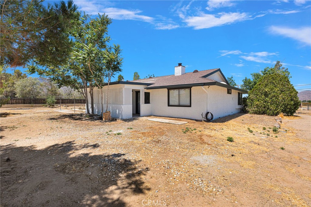 10055 Baker Rd Property Photo 15