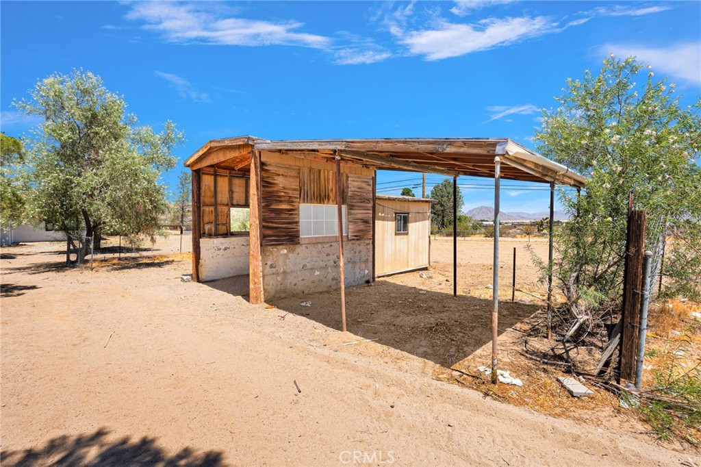 10055 Baker Rd Property Photo 18