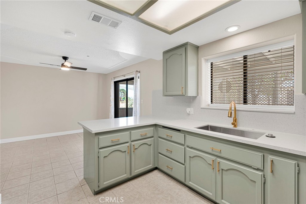 10055 Baker Rd Property Photo 26