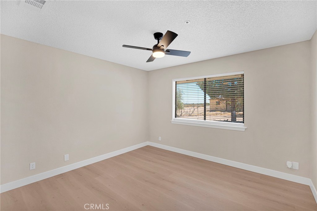 10055 Baker Rd Property Photo 47