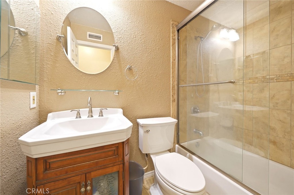 8450 Tamarind Property Photo 39