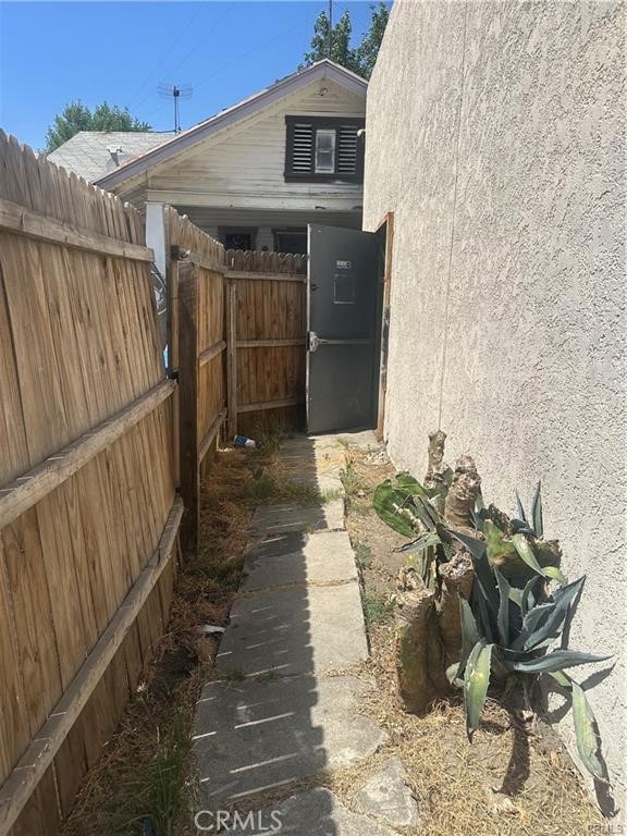 214 E Base Line Property Photo 7
