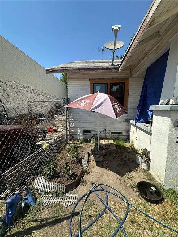 214 E Base Line Property Photo 14