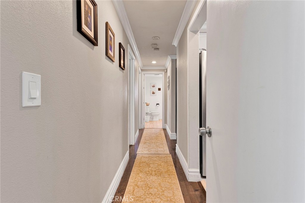 981 Serfas Club Property Photo 24
