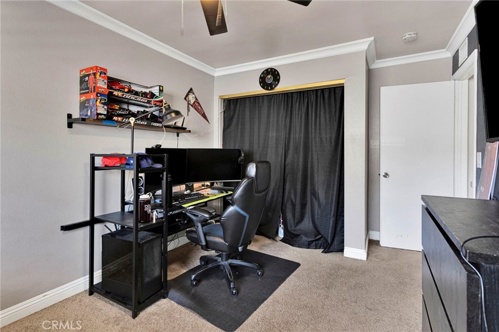 981 Serfas Club Property Photo 30