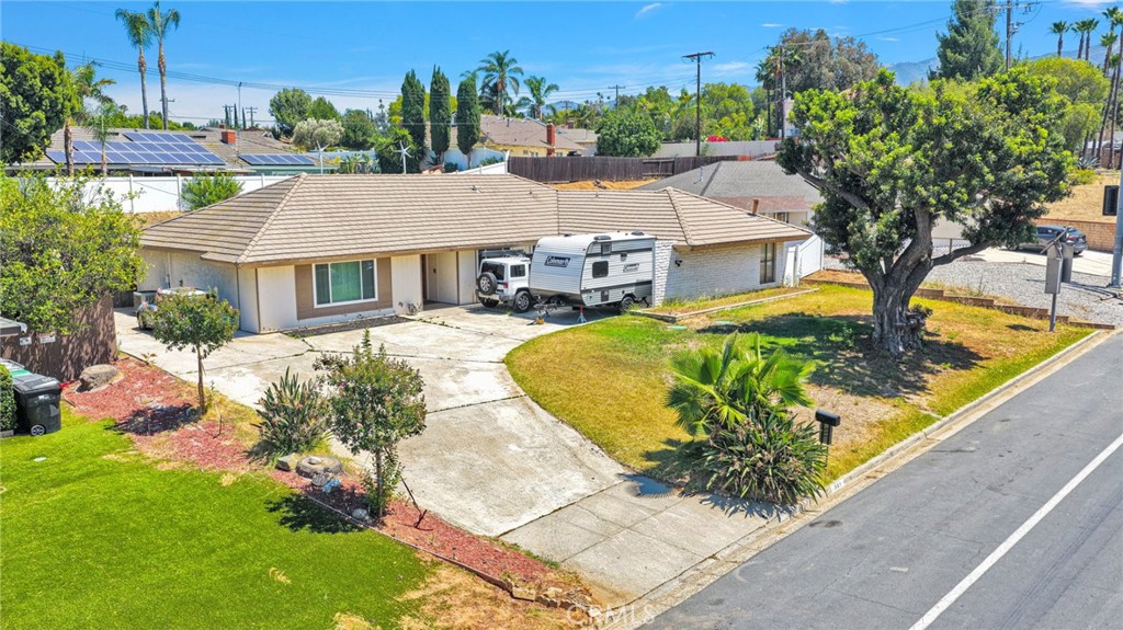 981 Serfas Club Property Photo 47