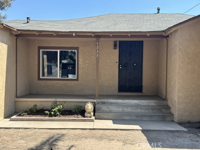 1237 Roxbury Property Photo 32