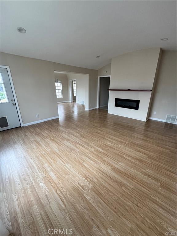 1046 S Citrus Avenue Property Photo 17