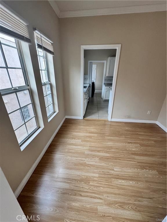 1046 S Citrus Avenue Property Photo 23