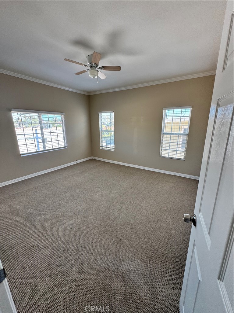 1046 S Citrus Avenue Property Photo 53