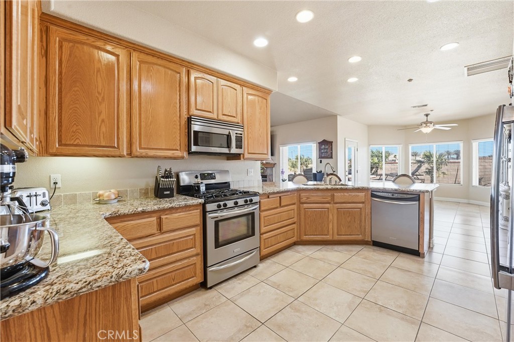 5773 Merito Street Property Photo 7