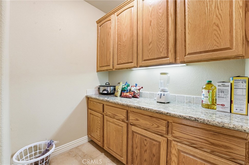 5773 Merito Street Property Photo 10